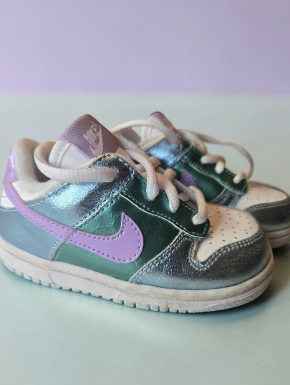 Nike Toddler DUNK Sneakers in LAVENDER and Teal IRIDESCENT 7C